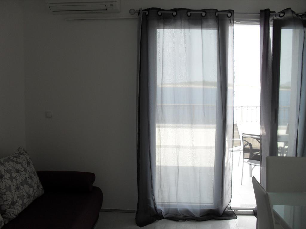 Apartments Govic Primošten Pokój zdjęcie